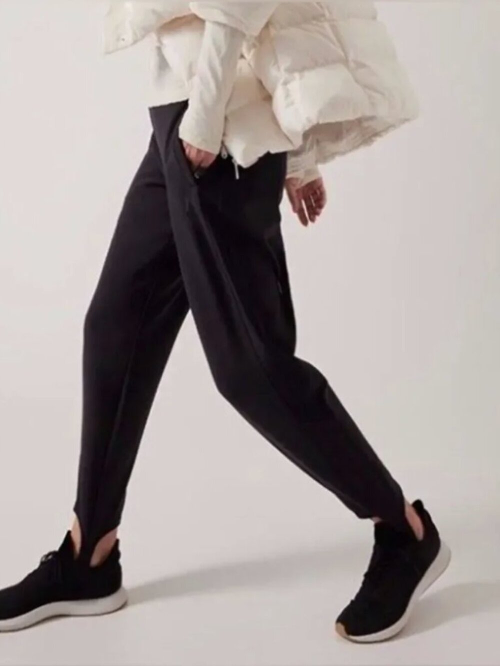 Athleta x Allyson Felix Legend Softshell Stirrup Pant Black Size 8 NWT